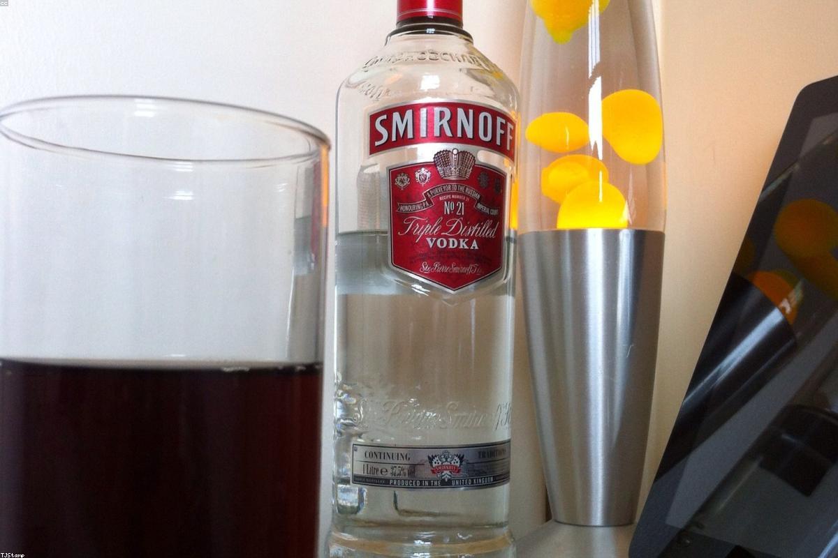 Glas-Tischlampen kaufen und Räume elegant beleuchten